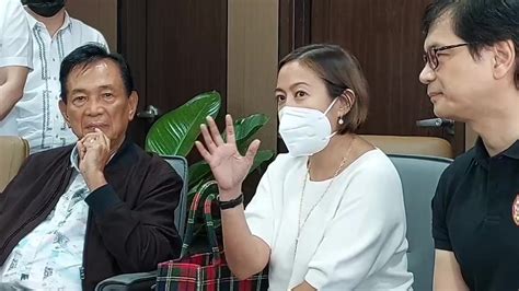 mandaluyong mayor|Iba pa.